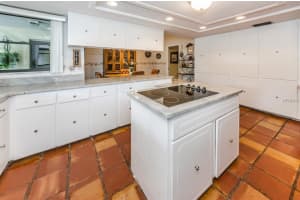 2010 Moss Ct, Dunedin, FL 34698, Sold 11/24/17