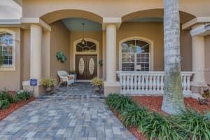 8906 Crescent Forest Blvd, New Port Richey, FL 34654, Sold 07/16/18