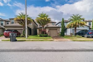 2714 Garden Falls Dr, Brandon, FL 33511, Sold 10/04/21