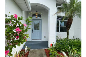 9256 Water Hazard Dr, Hudson, FL 34667, Sold 04/15/22