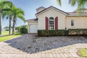 506 Brunello Dr, Davenport, FL 33897, Sold 10/13/21