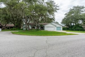 1645 Sir Henrys Trail, Lakeland, FL 33809, Sold 11/08/21