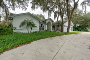1645 Sir Henrys Trail, Lakeland, FL 33809, Sold 11/08/21