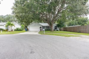 1729 Nelda Ln, Sarasota, FL 34232, Sold 10/29/21