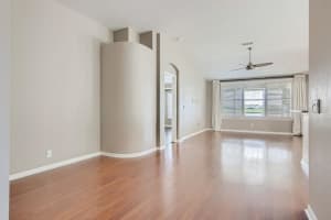 8335 Canterbury Lake Blvd, Tampa, FL 33619, Sold 11/12/21