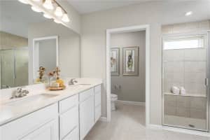 334 Siesta Vista Ct, Davenport, FL 33896, Sold 06/24/22