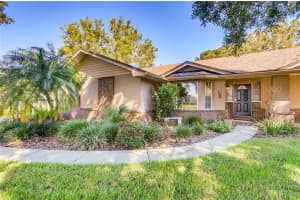 108 Van Fleet Ct, Auburndale, FL 33823, Sold 02/10/22