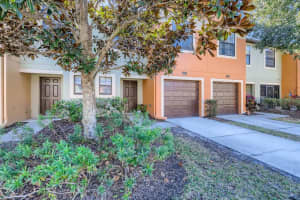 2520 Edgewater Falls Dr, Brandon, FL 33511, Sold 04/15/22