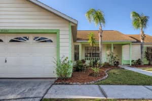 11353 Andy Dr, Riverview, FL 33569, Sold 05/16/22