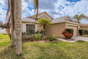 135 Sabal Lake Dr, Davenport, FL 33837, Sold 04/13/22