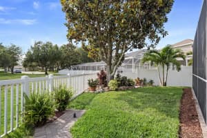 18028 Lake Reflections Blvd, Lutz, FL 33558, Sold 06/20/22