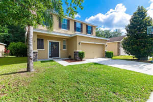 6325 Twin Bridges Dr, Zephyrhills, FL 33541, Sold 06/02/22