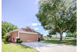 404 Pine Cone Dr, Davenport, FL 33897, Sold 05/31/22