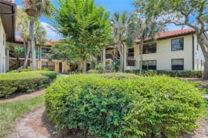604 HAMMOCK PINE BLVD #604, CLEARWATER, FL 33761 Sold 07/08/22