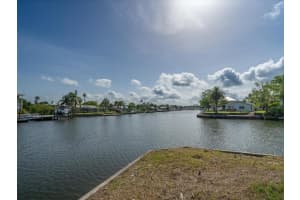 4404 3RD ISLE DR, HERNANDO BEACH, FL 34607 - MLS#MFRW7845574
