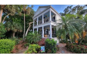 94 S RIVERWALK DR, PALM COAST, FL 32137 Sold 12/09/22