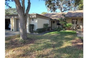 2604 OAK CIR, TARPON SPRINGS, FL 34689 Sold 10/10/22