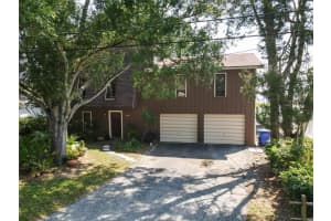 1806 SUNRISE BLVD, CLEARWATER, FL 33760 Sold 08/26/22
