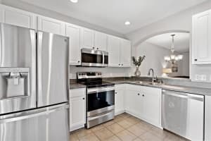 16326 SWAN VIEW CIR, ODESSA, FL 33556 Sold 09/19/22
