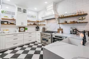 3211 TOWN AVE, NEW PORT RICHEY, FL 34655 Sold 11/18/22