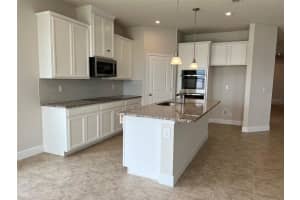 7886 GREENWAY AVE, WESLEY CHAPEL, FL 33544 Sold 10/10/22