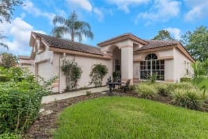 3869 NOTTINGHAM DR, TARPON SPRINGS, FL 34688 Sold 03/17/23