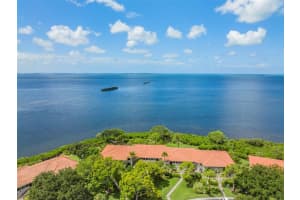 1814 MARINER DR #160, TARPON SPRINGS, FL 34689 Sold 10/03/22