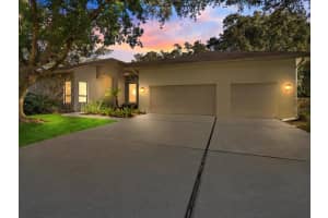 2010 INDIAN CREEK CT, DUNEDIN, FL 34698 Sold 09/21/22