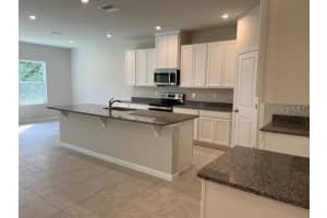 2970 SLOUGH CREEK DR, KISSIMMEE, FL 34744 Sold 01/21/23