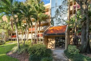 3062 EASTLAND BOULEVARD, CLEARWATER, FL 33761 Sold 08/11/23