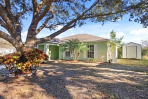 196 DIAMOND RIDGE BOULEVARD, AUBURNDALE, FL 33823 Sold 03/02/23