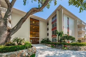 2650 PEARCE DR #202, CLEARWATER, FL 33764 Sold 01/18/23