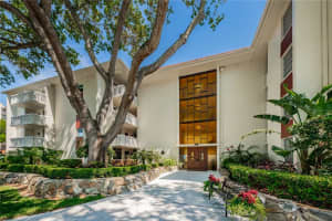 2650 PEARCE DR #202, CLEARWATER, FL 33764 Sold 01/18/23