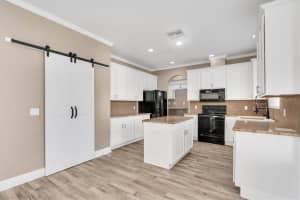 18355 Cypress Bay Pkwy, Land O' Lakes, FL 34638, Sold 02/17/23