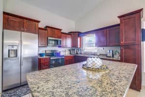 15272 Spinning Wheel Ln, Spring Hill, FL 34604, Sold 04/18/23