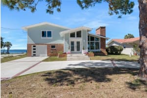 1656 SEA BREEZE DRIVE, TARPON SPRINGS, FL 34689 Sold 06/23/23