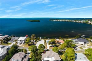 1656 SEA BREEZE DRIVE, TARPON SPRINGS, FL 34689 Sold 06/23/23