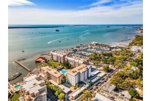 622 EDGEWATER DRIVE, DUNEDIN, FL 34698 Sold 12/15/23