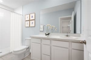 957 EAGLE ROCK TERRACE, WINTER HAVEN, FL 33880 Sold 09/15/23