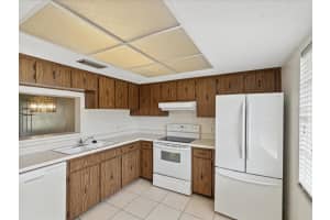 860 VIRGINIA STREET, DUNEDIN, FL 34698 Sold 03/28/24