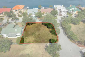 5650 WESTSHORE DRIVE, NEW PORT RICHEY, FL 34652 - MLS#MFRW7855018