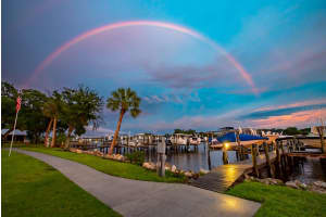 8805 CROSSWOOD COURT, RIVERVIEW, FL 33578 Sold 08/14/23