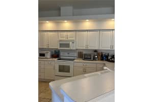 5118 CHAMELEON COURT, SPRING HILL, FL 34607 Sold 09/15/23