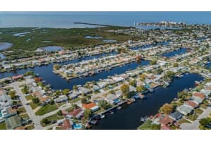 12613 3RD ISLE, HUDSON, FL 34667 Sold 04/29/24