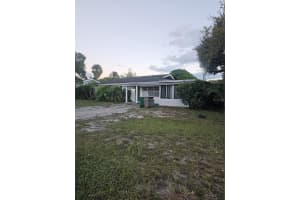 4014 ROGERS AVENUE, TAMPA, FL 33611 Sold 05/09/25