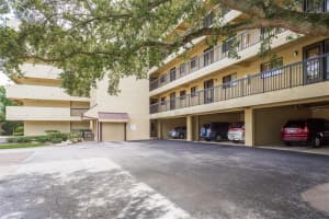 1723 GOLFVIEW DRIVE, TARPON SPRINGS, FL 34689 Sold 03/18/24