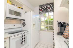 3654 TROPHY BOULEVARD, NEW PORT RICHEY, FL 34655 Sold 04/15/24