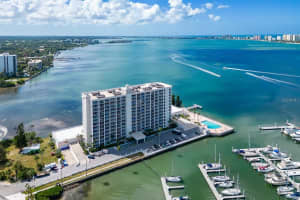 100 PIERCE STREET, CLEARWATER, FL 33756 Sold 05/10/24
