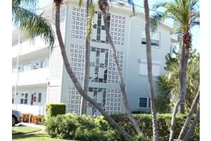 1898 SHORE DRIVE, SOUTH PASADENA, FL 33707 Sold 03/29/24