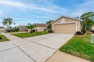 2843 WOOD POINTE DRIVE, HOLIDAY, FL 34691 Sold 01/31/24